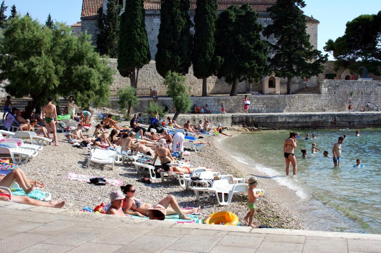 With A Parking Space Hvar - 4637 Apartment Hvar Town